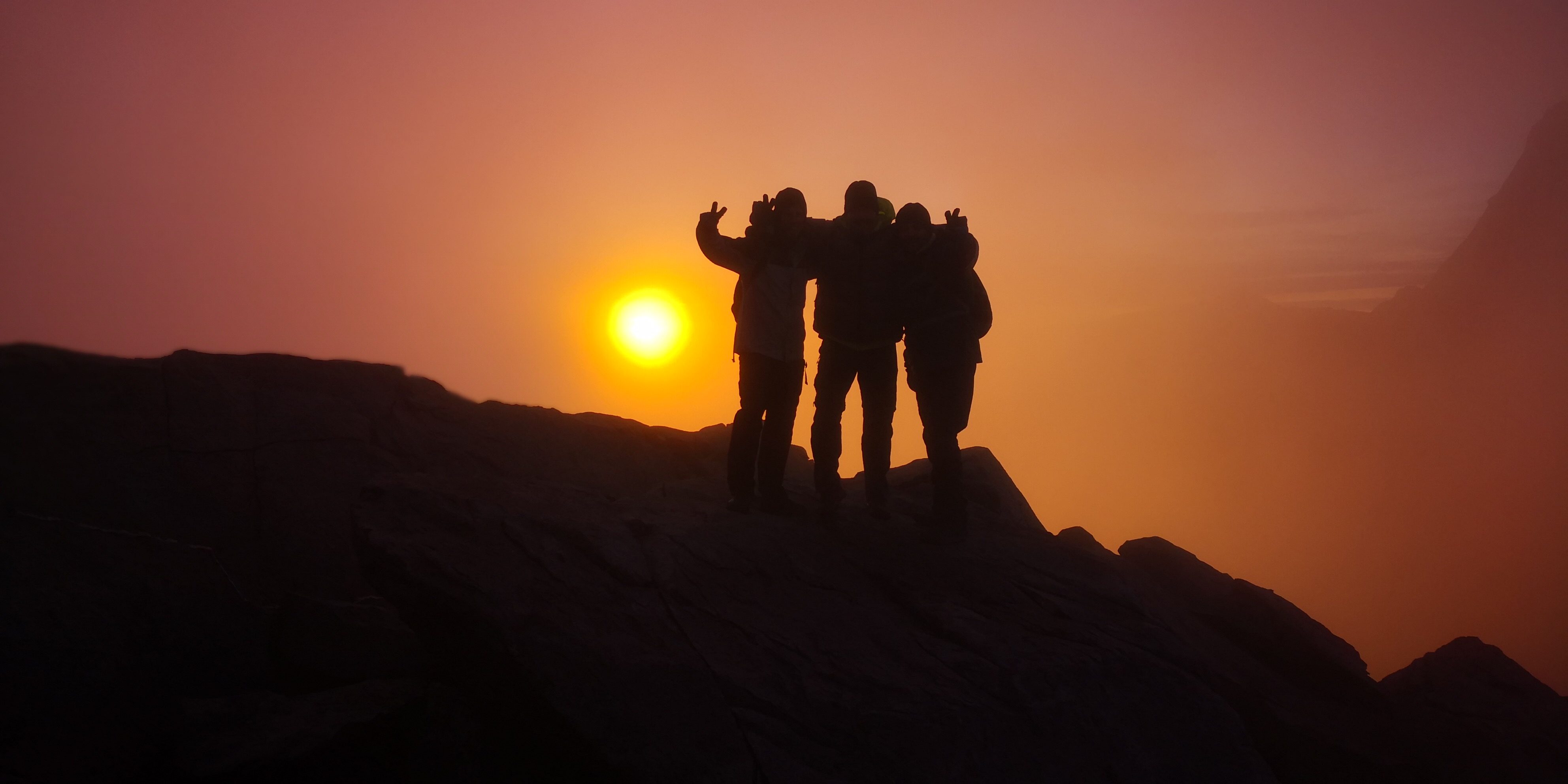 3Peaks1Week Charity Hiking Sunrise